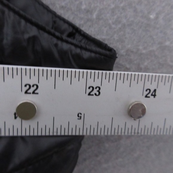 Harley Davidson Vest Women Puffer Embroidered Y2K 90s Biker Grunge Spell Out - Picture 7 of 9